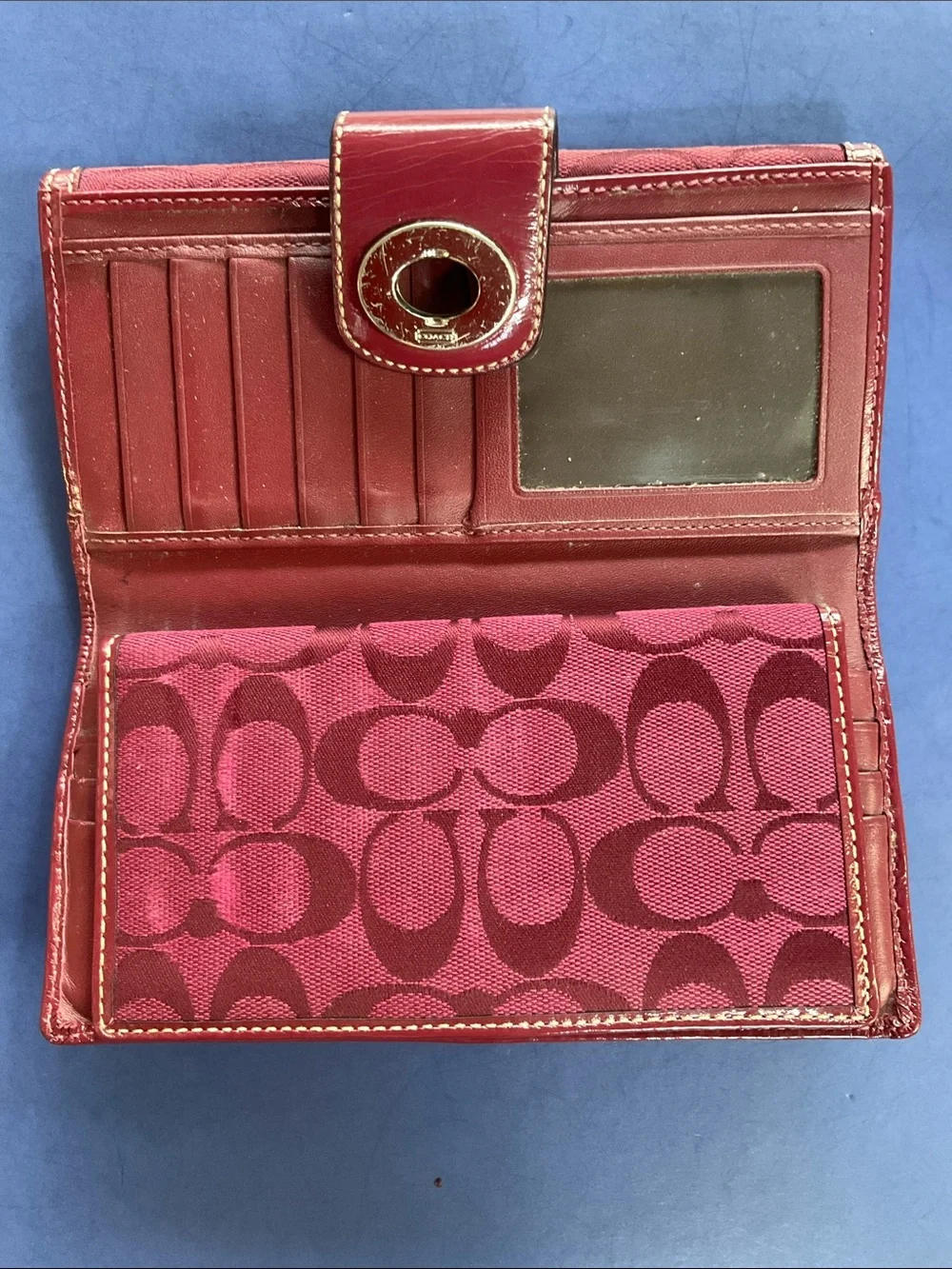 Vintage Y2k Coach turnlock wallet GUC